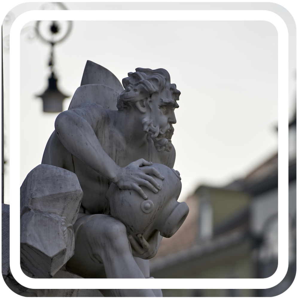 statue 